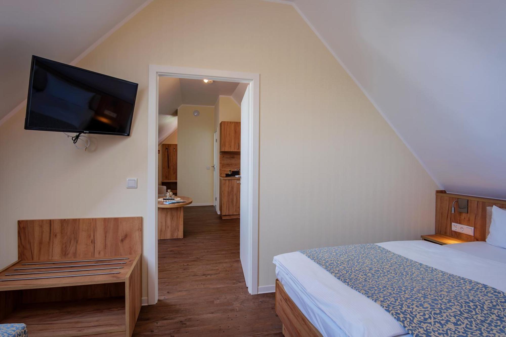 Restaurant & Hotel Storchenklause Storkow  Extérieur photo