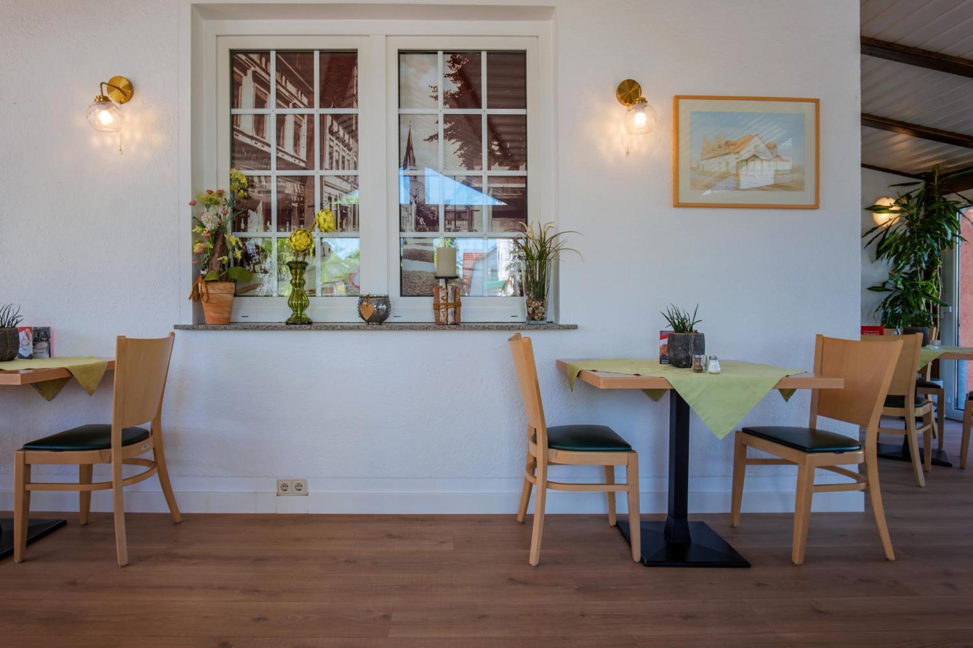 Restaurant & Hotel Storchenklause Storkow  Extérieur photo