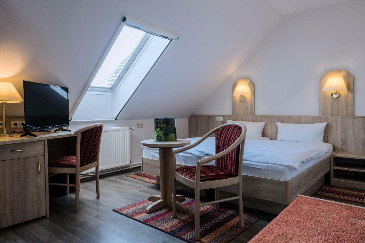 Restaurant & Hotel Storchenklause Storkow  Extérieur photo